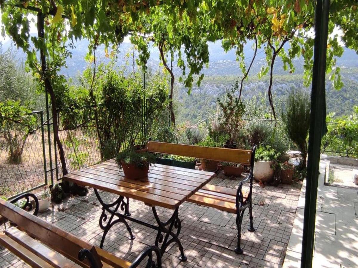 Gornja Brela Holiday Home Carevic מראה חיצוני תמונה