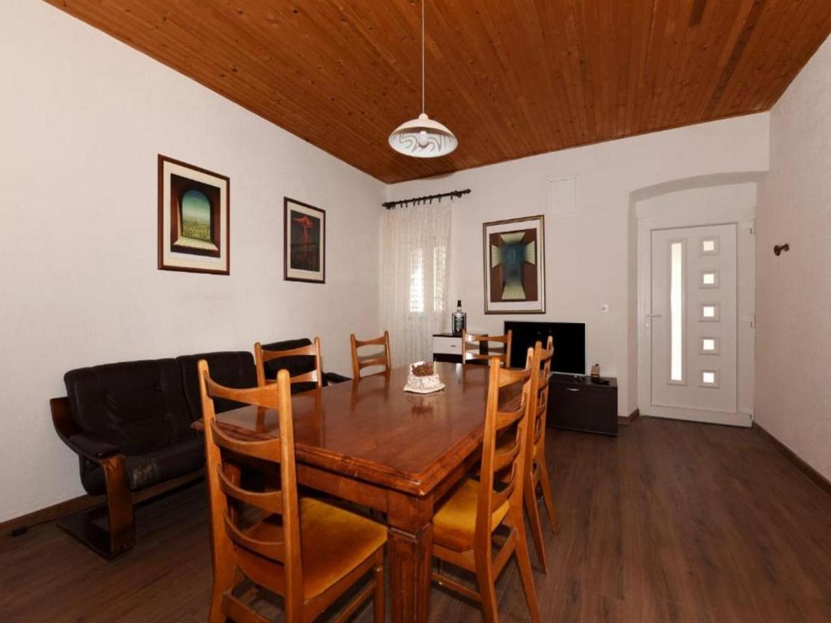Gornja Brela Holiday Home Carevic מראה חיצוני תמונה
