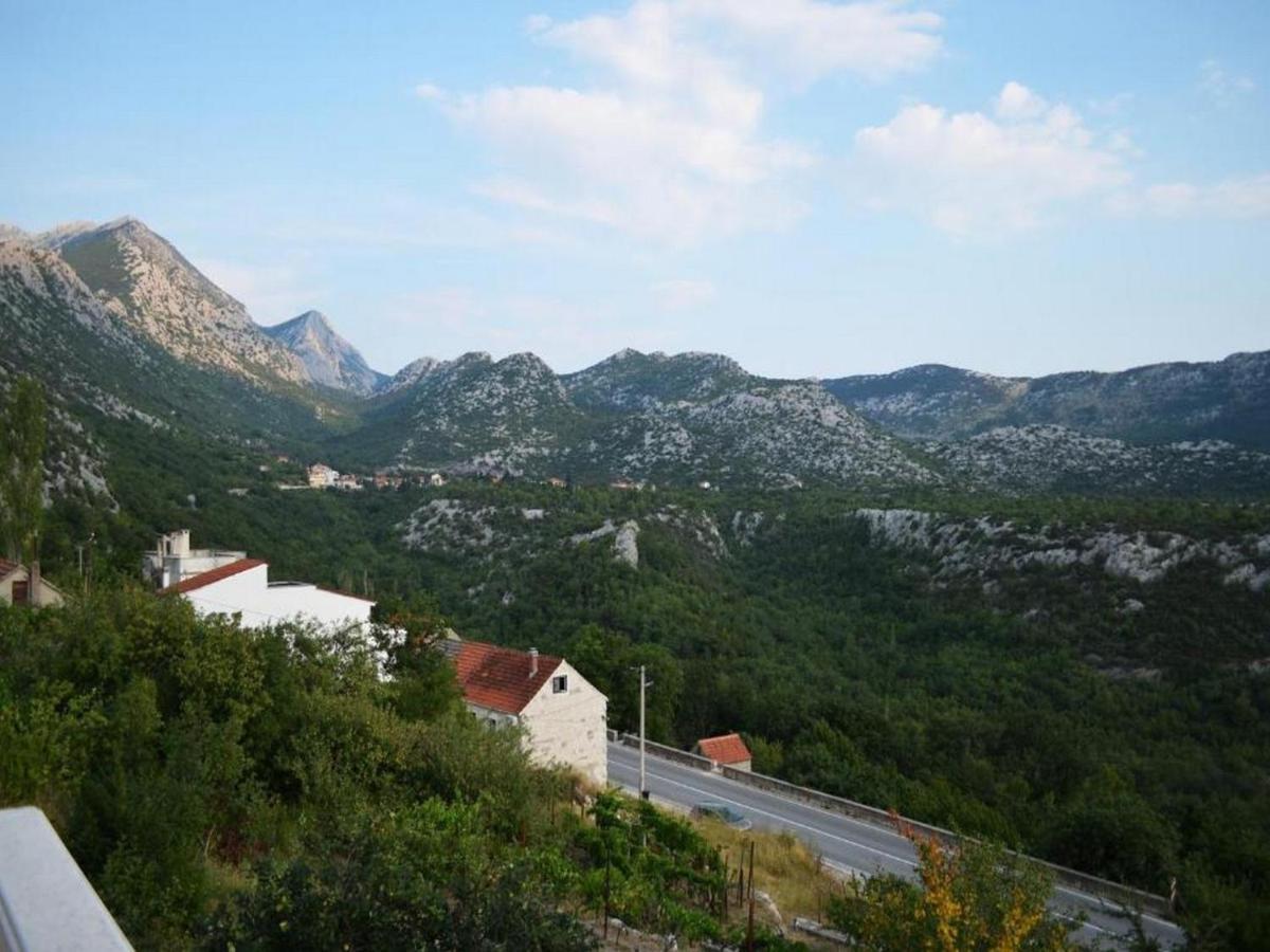 Gornja Brela Holiday Home Carevic מראה חיצוני תמונה